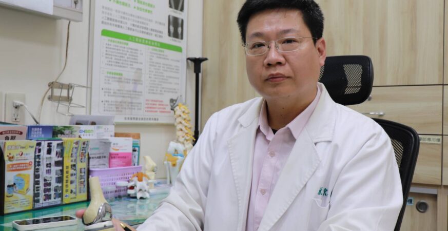 ROSA機械手臂輔助膝關節置換　聖馬爾定醫院助患者擺脫多年疼痛