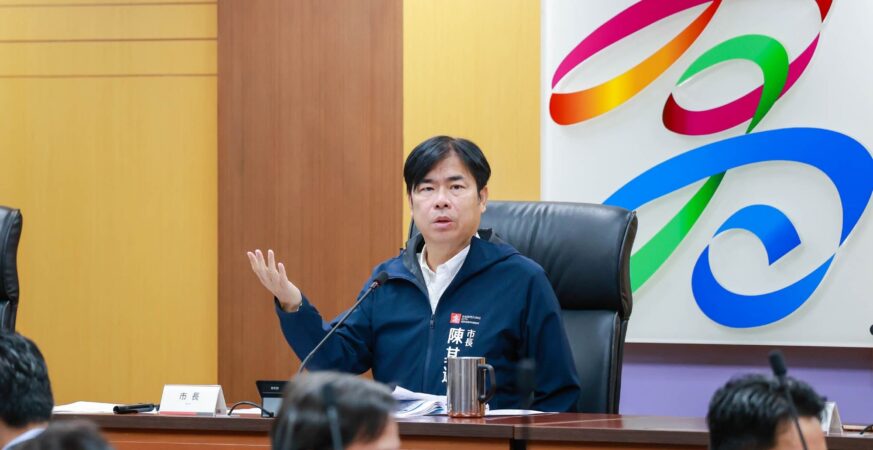 公費流感及新冠疫苗10月開打　陳其邁籲高風險族群踴躍接種