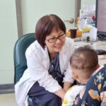 小港區順苓里　 里長父子合力捐贈72台輪椅　 打造更便利醫療環境