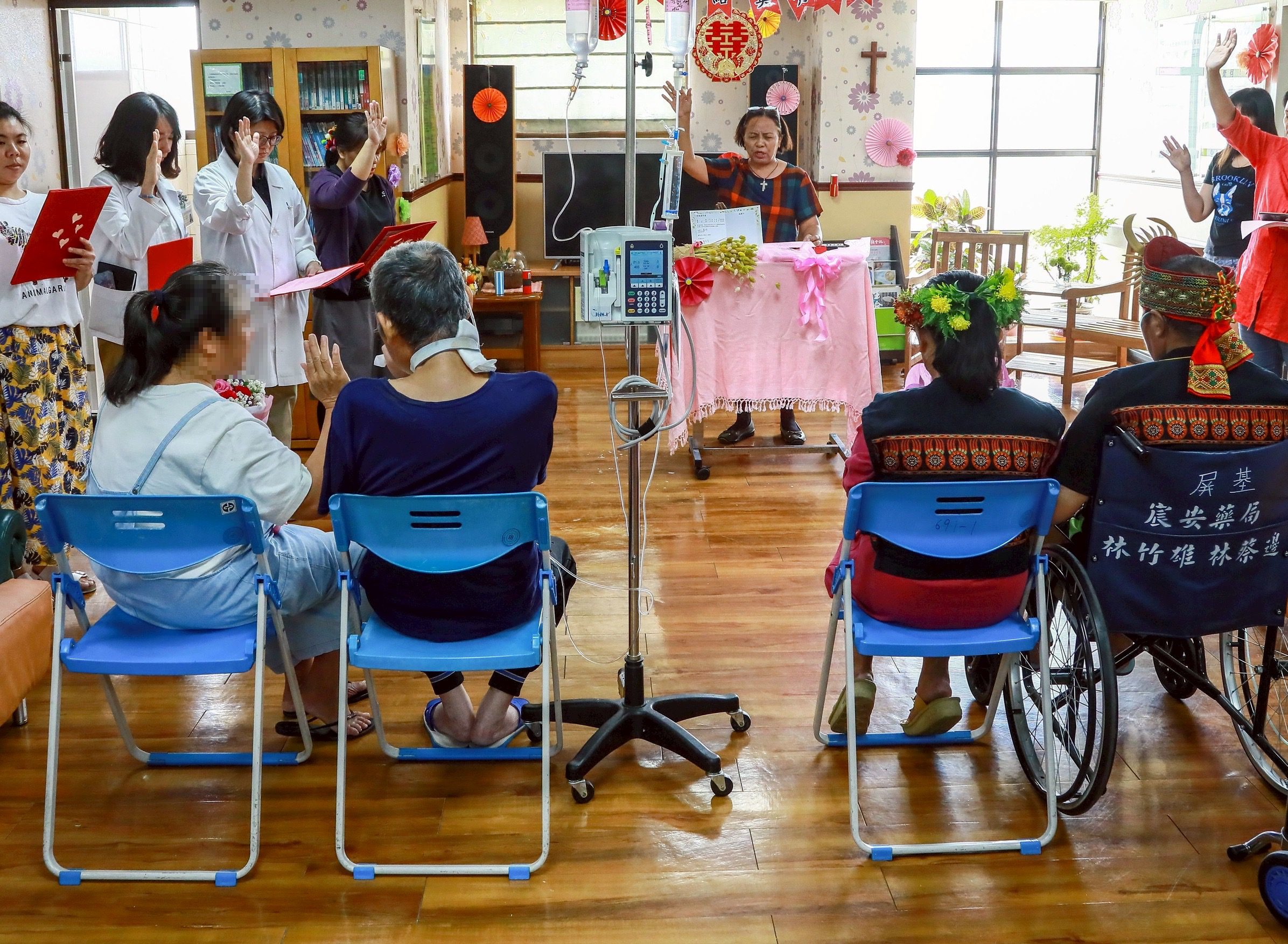 癌末病人的婚禮　在安寧病房上演　屏基30年傳愛延續　10/18社區園遊會登場