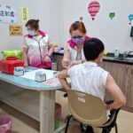 新冠流感公費疫苗今起開打　民生醫院免掛號費疫苗專診服務同步啟動