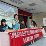 嘉市開講400人搶聽　105歲羽球國寶選手林友茂傳遞樂齡價值